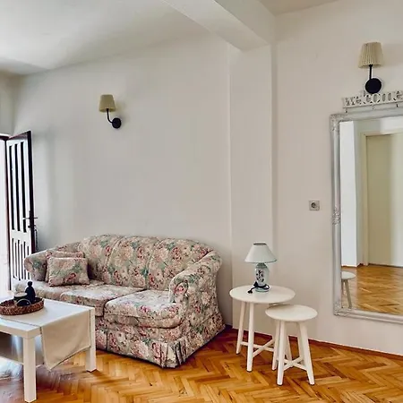 Jabuka Tribunj (Sibenik-Knin)
